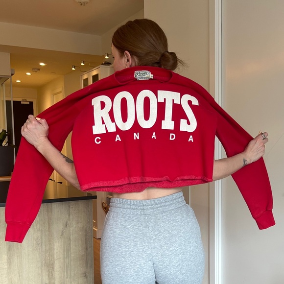 Vintage Cropped Roots Sweatshirt Red MENS SMALL - Picture 3 of 11